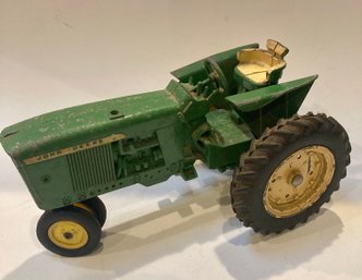 Vintage Ertl Diecast  1/16 John Deere Tractor