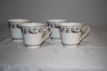 Holly Teacups