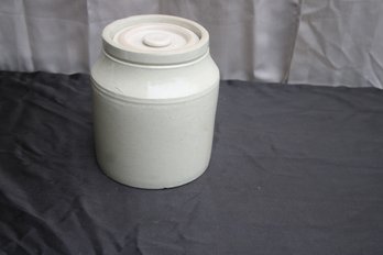 Half Gallon Stone Ware Jar With Lid