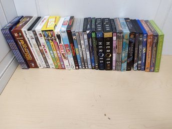 35 DVD Lot  Heroes, CSI, Comedy Classics, Sci-Fi, And More TV & Movie Hits