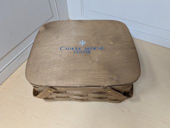 Picnic Basket With Red Gingham Liner And Plasticware Set, 12' X 11' X 6.5'