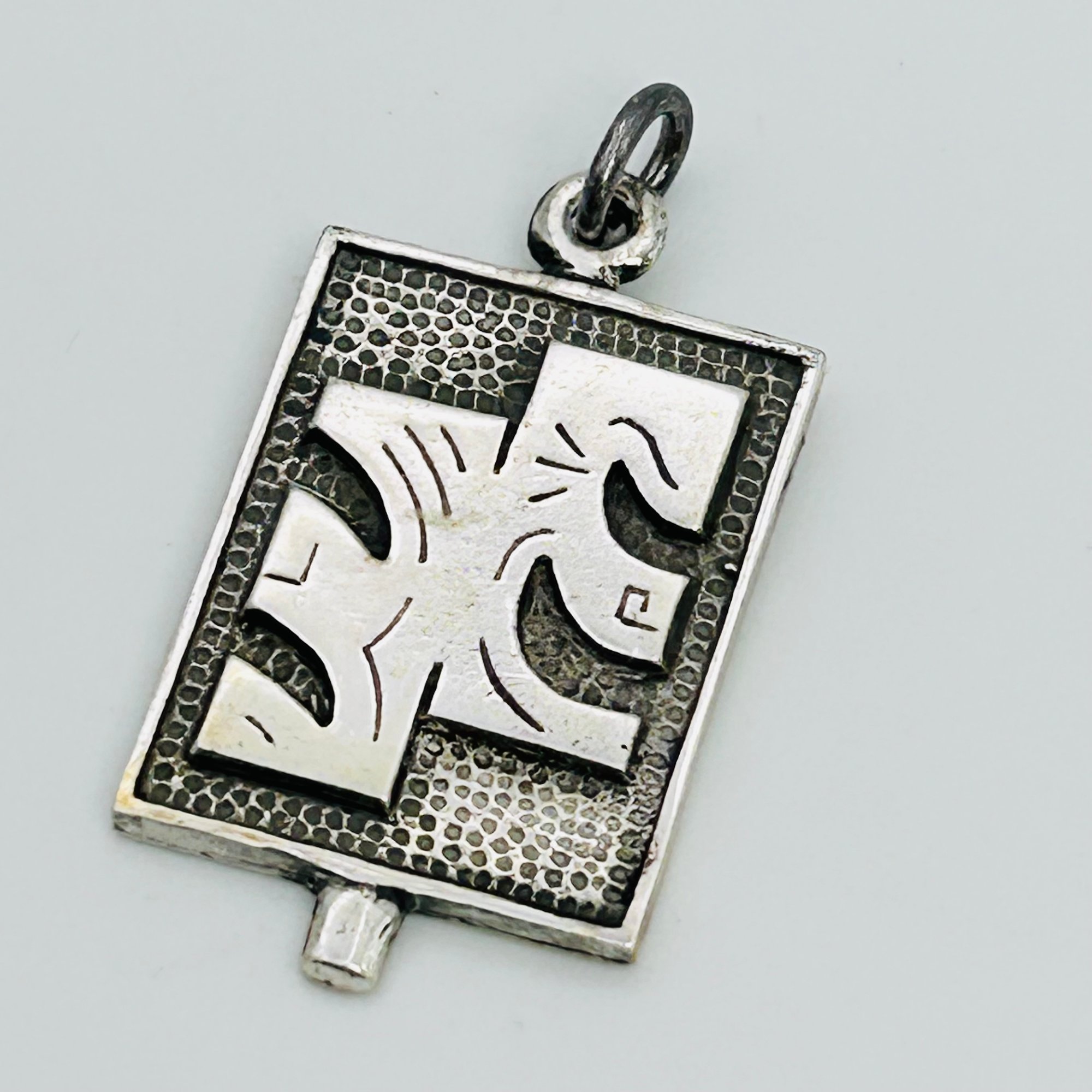 Sterling Silver Rectangular Medallion Pendant 7.24 G #95996 ...