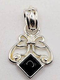 NV Sterling Silver Garnet Pendant 2.6G