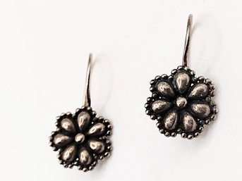 A Sterling Silver Floral Hook Earrings 4.5G