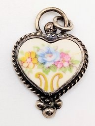 Hallmarked Sterling Silver Enamel Heart Pendant 6G