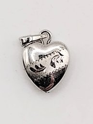 TK Sterling Silver Etched Lockette 0.9G