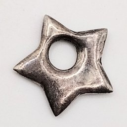 Sterling Silver Hollow Star Pendant 1.8G