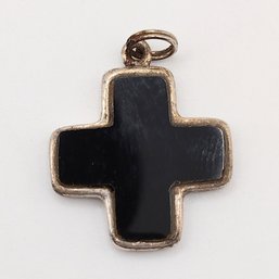 Sterling Silver Onyx Cross Pendant 3.5G