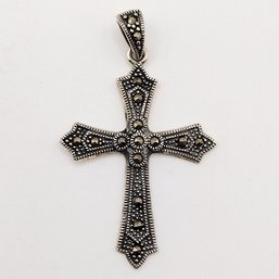 A Sterling Silver Multi Stone Cross Pendant 3.1G