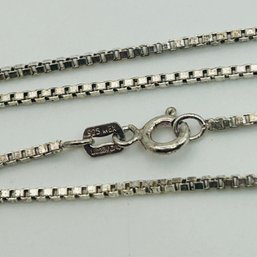 MD28V Mexico Sterling Box Chain Necklace. 4.1g