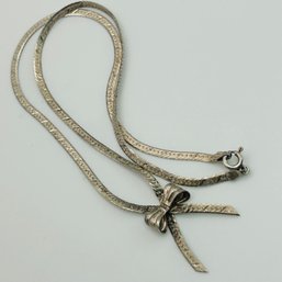 Signed Italy Sterling Flat Bow Snake Chain Necklace. 6.2g