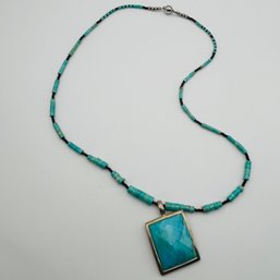 Sterling Southwest Turquoise Bead Necklace. 27.2g