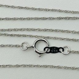 Sterling Rope Chain Necklace. 0.9g