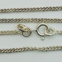 Sterling Curb Chain Necklace. 5.0g
