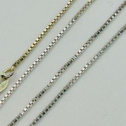 Signed FAS Italy Sterling Box Chain Necklace. 1.9g