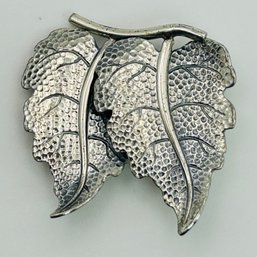 Danecraft Sterling Double Leaf Brooch. 8.4g