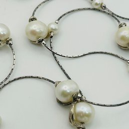 Israel Sterling Pearl Liquid Silver Necklace. 13.3g