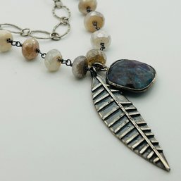 Sterling Mother Of Pearl Leaf Detail Necklace. 31.17g
