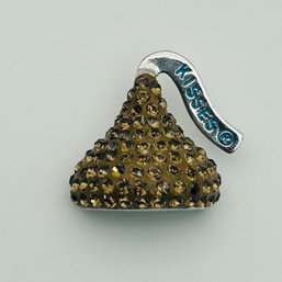 Signed Sterling Jersey Kiss Charm 2.4g