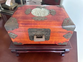 Vintage Shanghai China Cherry Wood Jewelry Box With Brass Jade Inlay And Pink Brocade