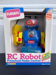 Vintage 1992 Playskool Radio Control Robot (Model 1058)