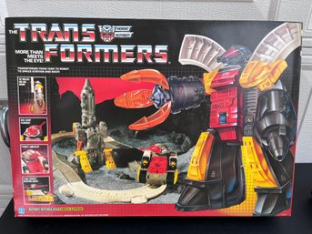 Vintage 1985 Transformers Generation 1 Omega Supreme- SEALED BOX!