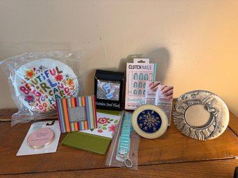 Smalls - Girlie Lot Of Items