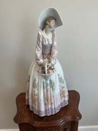 Lladr 'Spring Courtship' Porcelain Sculpture, Also Known As 'Primavera Elegante' #326/1500