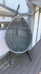 Outdoor Woven Egg Chair With Heavy-Duty Hanging Metal Stand