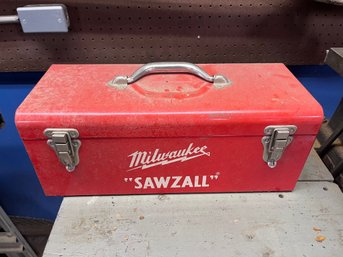 Milwaukee Sawzall Metal Box