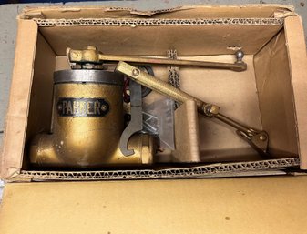 Vintage Parker No. 702 BZ Reversible Door Closer Bronze Lacquer NOS Box Untested