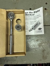 Endeavor Grip Universal Socket And Ratchet Set