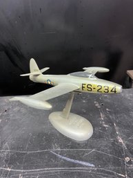 Vintage Contractor Desk Model Of A Republic F-84 Thunderjet Fighter Aircraft
