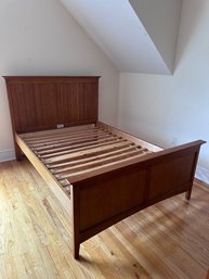 Stanley Furniture Full Wood Bed