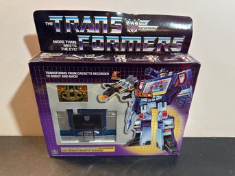 Vintage 1984 Transformers Generation 1 (G1) Soundwave And Buzzsaw Boxed Action Figure Set