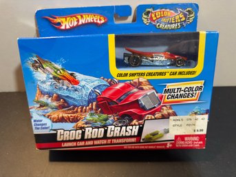 Hot Wheels Color Shifters Croc Rod Crash Playset