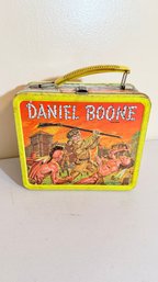 Vintage 1955 Daniel Boone Metal Lunchbox King-Seeley Retro Western Collectible