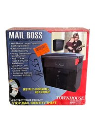Locking Security Mailbox - NEW IN BOX!