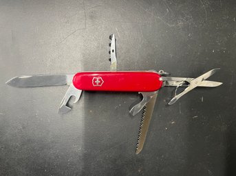 Victorinox Swiss Army Knife Huntsman Red - 1.3713