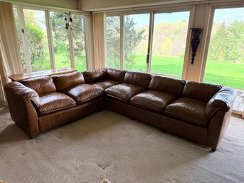 Classic Leather Company Two-piece L-shaped Sofa