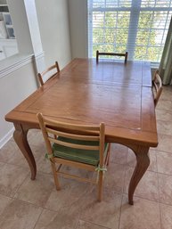 Dining Room Set With 4 Rush Chairs