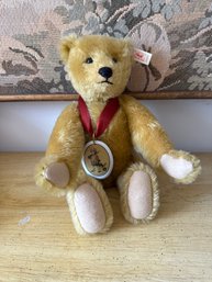 Steiff 11 Delighted Bear Made For QVC In 1997