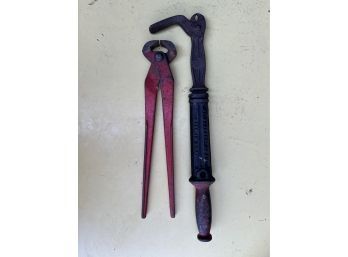 Vintage Channellock Blacksmith Farrier Nippers & Bridgeport No 20 Nail Puller