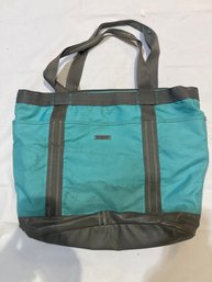 Columbia Zipper Bag