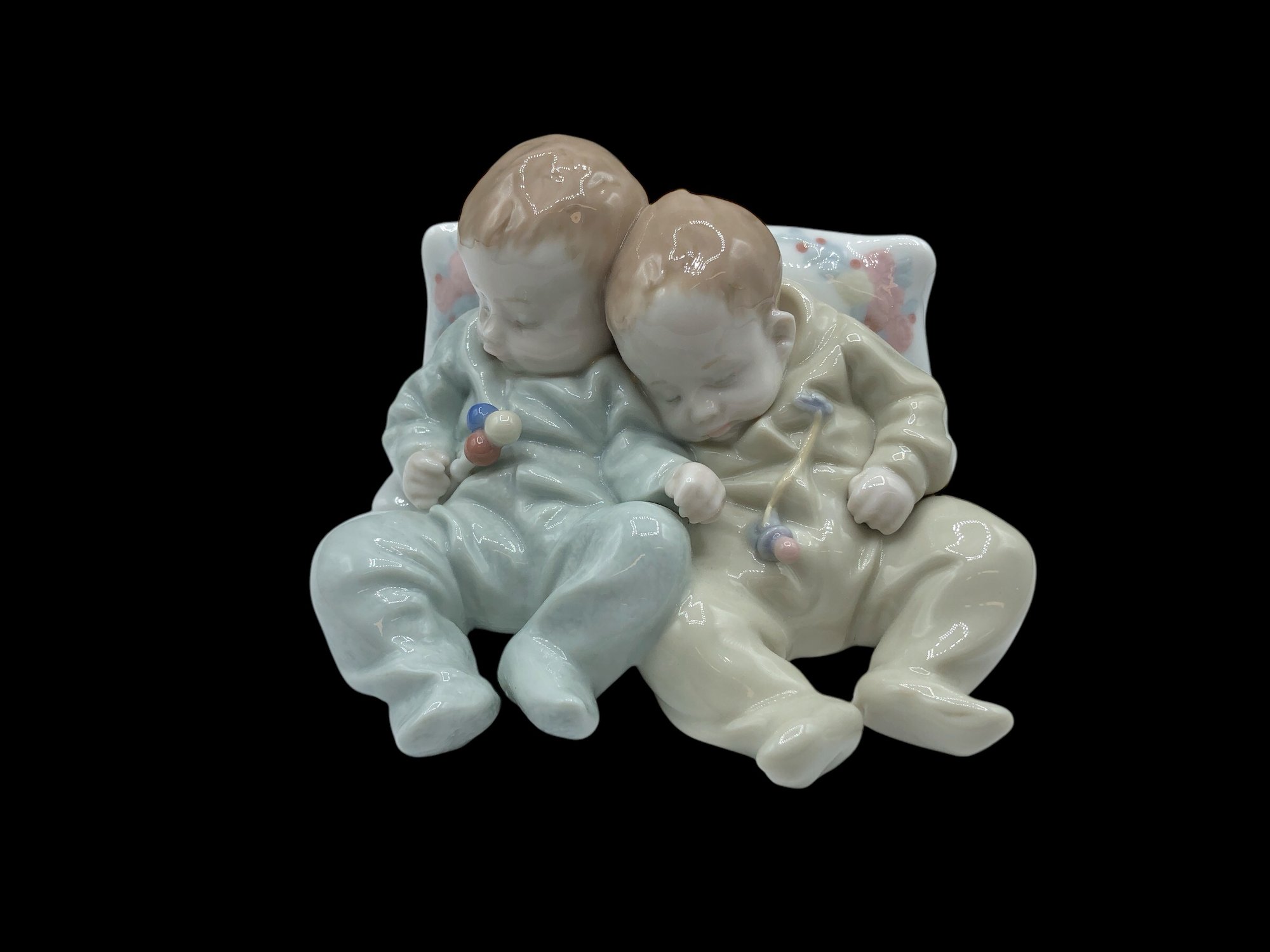 リヤドロ 赤ちゃんの夢 5772 LLADRO LITTLE DREAMERS il_fullxfull.6119468990_4jow.jpg