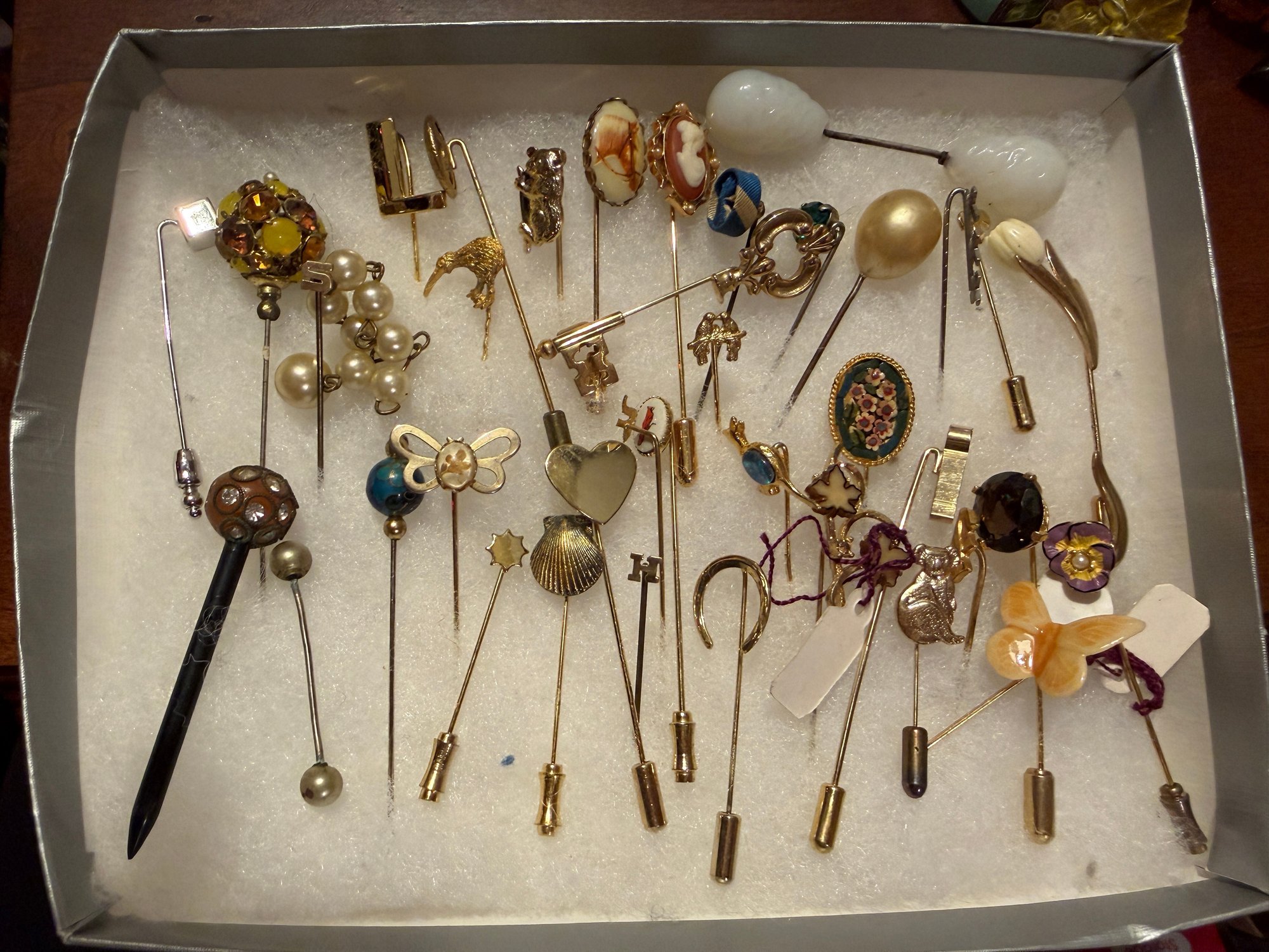 Sorrell Stick Pin Collection Of Vintage Stick Pins #22853 | Auctionninja.com