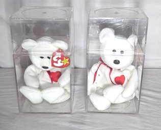 New 1993 - 1994 Beanie Babies Valentino In Display Cases