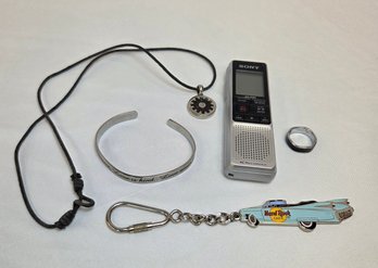 Misc Jewelry Sony Recorder Hard Rock Cafe Keychain