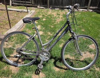 Giant Cypress DX Bicycle