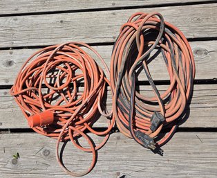 2 Extension Cords
